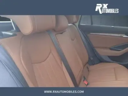 Photo 37 Skoda Superb Gén. IV Ph1 Laurin & Klement 5