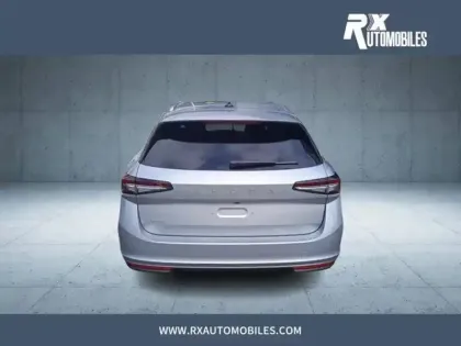 Photo 32 Skoda Superb Gén. IV Ph1 Laurin & Klement 5