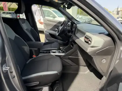 Photo 9 Dacia Duster  Hybrid 140