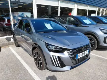 Photo 16 Peugeot 208  Hybrid 110 e-DCS6