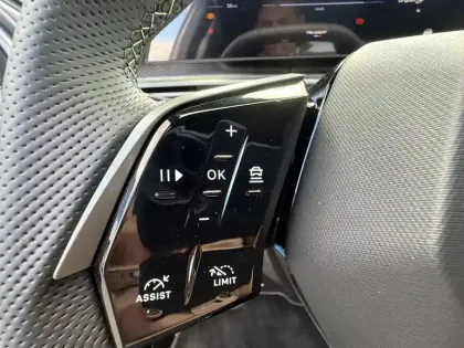 Photo 35 Peugeot 3008  Hybrid 145 e-DCS6