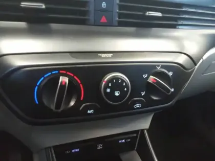 Photo 17 Hyundai I20 Gén. III Ph1 Intuitive 5