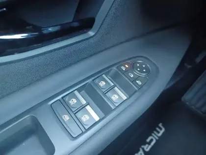 Photo 24 Nissan Micra Electrique 40kWh 120ch