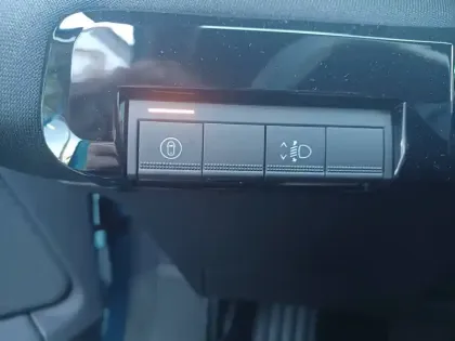 Photo 25 Nissan Micra Electrique 40kWh 120ch