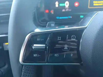 Photo 19 Nissan Micra Electrique 40kWh 120ch