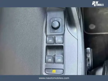 Photo 35 Seat Arona Gén. I Ph1 Urban Sport Line 5