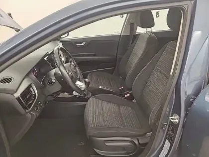 Photo 34 Kia Stonic  1.0 T-GDi 120 ch ISG BVM6