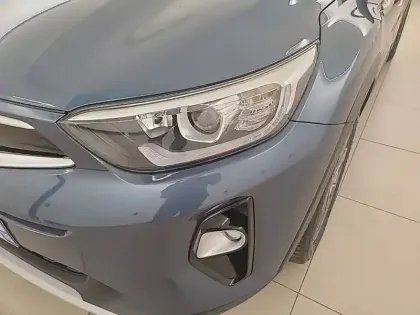 Photo 15 Kia Stonic  1.0 T-GDi 120 ch ISG BVM6