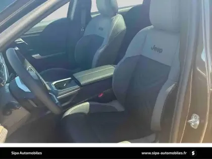 Photo 11 Jeep Compass  1.2 Turbo T3 145 ch BVR6 e-Hybrid 4x2