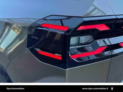 Photo 25 Jeep Compass  1.2 Turbo T3 145 ch BVR6 e-Hybrid 4x2