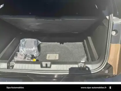 Photo 10 Jeep Compass  1.2 Turbo T3 145 ch BVR6 e-Hybrid 4x2