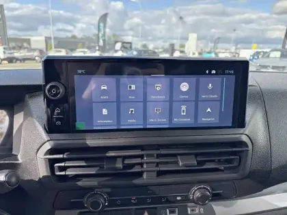 Photo 19 Citroën Jumpy  FGN DIESEL 150 CH M MANUELLE