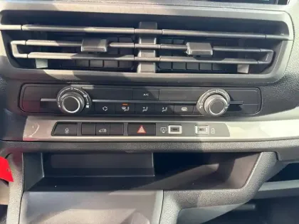 Photo 23 Citroën Jumpy  FGN DIESEL 150 CH M MANUELLE