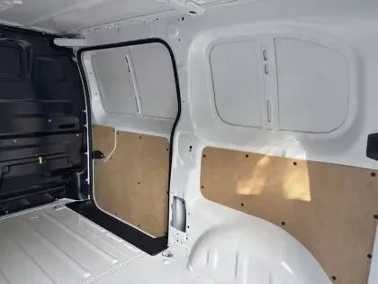 Photo 29 Citroën Jumpy  FGN DIESEL 150 CH M MANUELLE