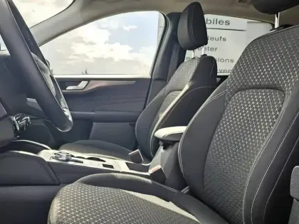 Photo 23 Ford Kuga Gén. III Ph2 Titanium Business 5