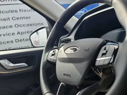 Photo 11 Ford Kuga NOUVEAU  2.5 DURATEC 180 FLEXIFUEL FHEV E85 POWERSHIFT