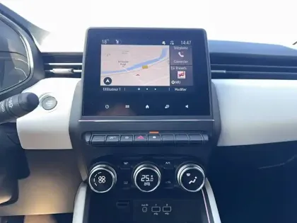 Photo 28 Renault Clio  TCe 140