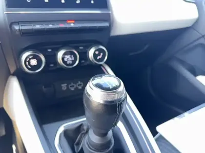 Photo 29 Renault Clio  TCe 140