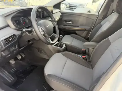 Photo 5 Dacia Sandero  ECO-G 100 GSR2