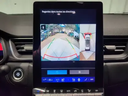 Photo 13 Renault Symbioz  E-Tech full hybrid 145