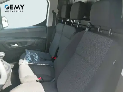 Photo 9 Peugeot Partner  FGN ESSENCE 110 CH M MANUELLE