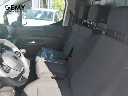 Photo 7 Peugeot Partner  FGN ESSENCE 110 CH M MANUELLE