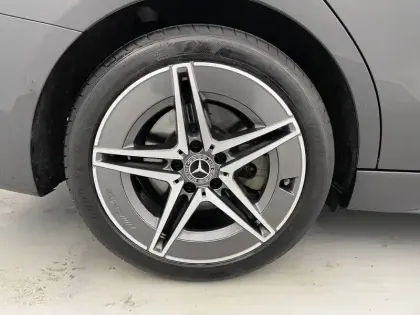 Photo 50 Mercedes Classe C Gén. V (S206) Ph1 AMG Line 5