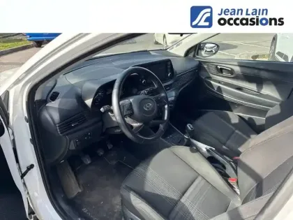 Photo 30 Hyundai Bayon  1.0 T-GDi 100 Hybrid 48V