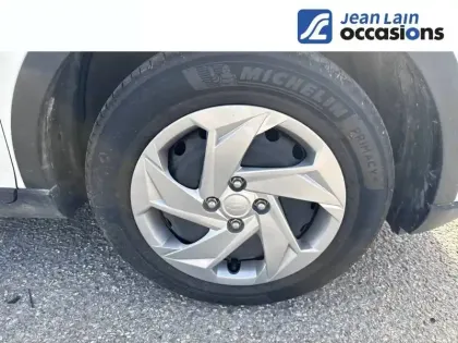Photo 8 Hyundai Bayon  1.0 T-GDi 100 Hybrid 48V