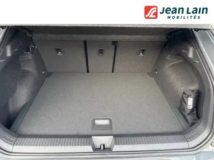 Photo 9 Volkswagen T-roc  1.5 eTSI EVO2 Hybrid 150 ch DSG7