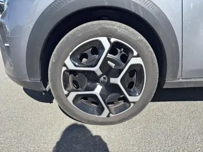 Photo 14 Citroën C3 Gén. IV Ph1 PLUS 5