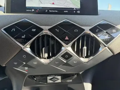 Photo 12 DS DS 3 DS3 Crossback PureTech 130 EAT8 So Chic