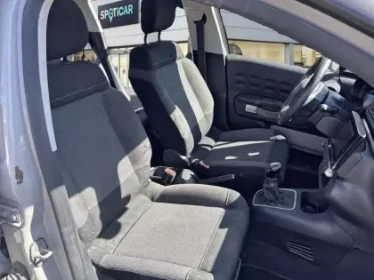 Photo 8 Citroën C3 Gén. III Ph2 Shine 5