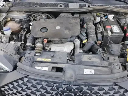 Photo 6 DS DS 3 DS3 Crossback BlueHDi 130 EAT8 Performance Line+