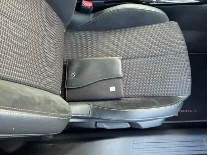 Photo 15 DS DS 3 DS3 Crossback BlueHDi 130 EAT8 Performance Line+