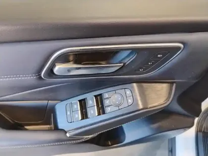 Photo 19 Nissan Qashqai  Mild Hybrid 158 ch Xtronic Tekna+