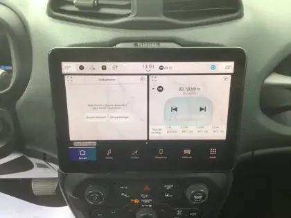 Photo 14 Jeep Renegade Nouveau 1.5 Turbo T4 130 ch BVR7 e-Hybrid Summit