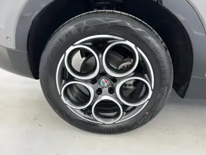 Photo 21 Alfa Romeo Tonale Gén. I Ph1 Ti 5