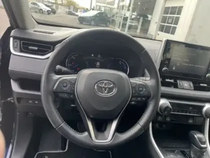 Photo 14 Toyota Rav4 Hybride 2WD 218ch Dynamic