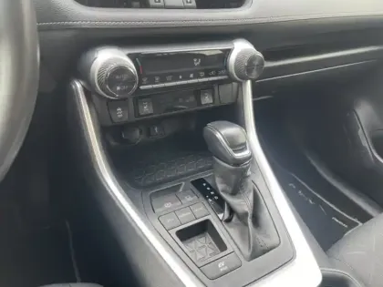 Photo 16 Toyota Rav4 Hybride 2WD 218ch Dynamic