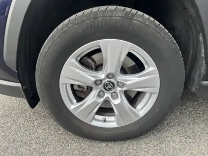 Photo 8 Toyota Rav4 Hybride 2WD 218ch Dynamic