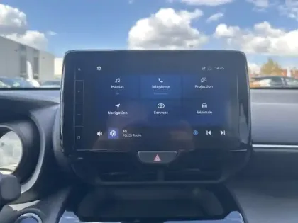 Photo 18 Toyota Yaris Hybride 1.5 HYBRID 116H DESIGN AWD AUTO