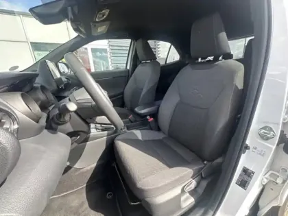 Photo 11 Toyota Yaris Hybride 1.5 HYBRID 116H DESIGN AWD AUTO