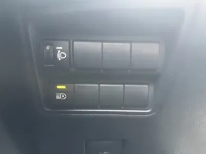 Photo 23 Toyota Yaris Hybride 1.5 HYBRID 116H DESIGN AWD AUTO