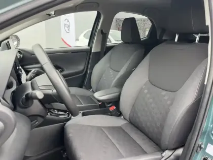 Photo 16 Toyota Yaris Hybride 116h Design