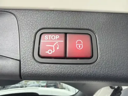 Photo 11 Mercedes GLB Gén. I (X247) Ph2 Progressive Line 5