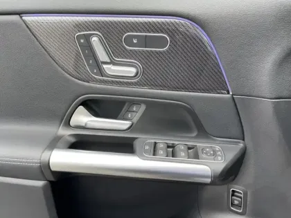 Photo 11 Mercedes GLA AMG 35 4MATIC