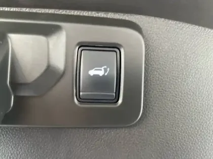 Photo 18 Renault Austral Gén. I (HHN) Ph1 Iconic 5