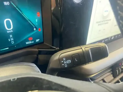 Photo 7 Ford Transit Courier Gén. II Ph1 Limited 2