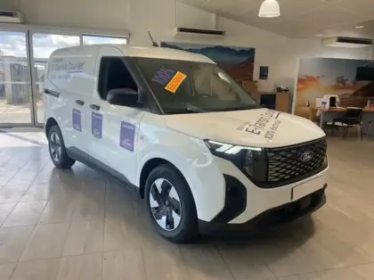 Photo 11 Ford Transit Courier Gén. II Ph1 Limited 2